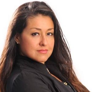 Meet your Posher, Beatriz